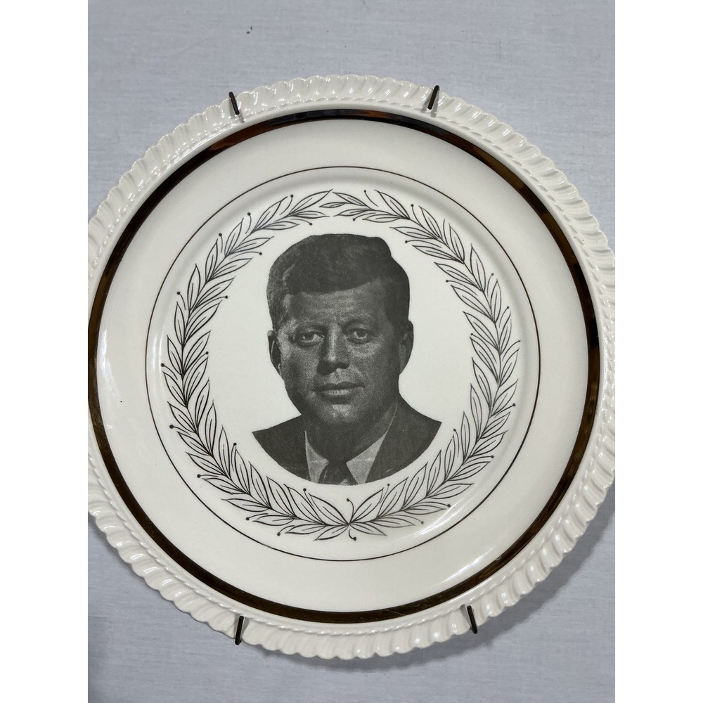 Vintage John F Kennedy JFK Memorial Collector Plate 10in Gold Rim